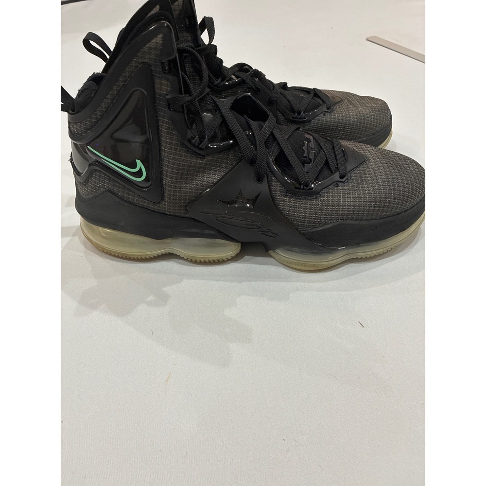 Nike LeBron 14 XIV Mens Basketball Shoes Black Mint Green Gum Sole Sneakers